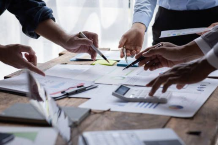 AE Tax Advisors: A Smarter Payroll Strategy for S Corporation Owners in 2025