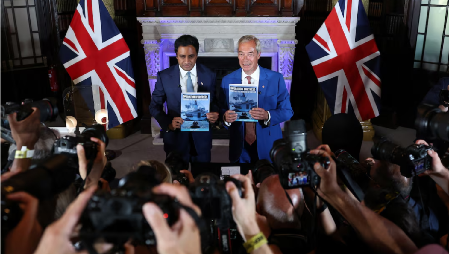 Farage Pitches Channel Naval Push to Halt Small-Boat Arrivals